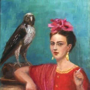 Porträt einer Frau mit Blumen im Haar, rotem Kleid und einem Falken vor türkisfarbenem Hintergrund – inspiriert von Frida Kahlo